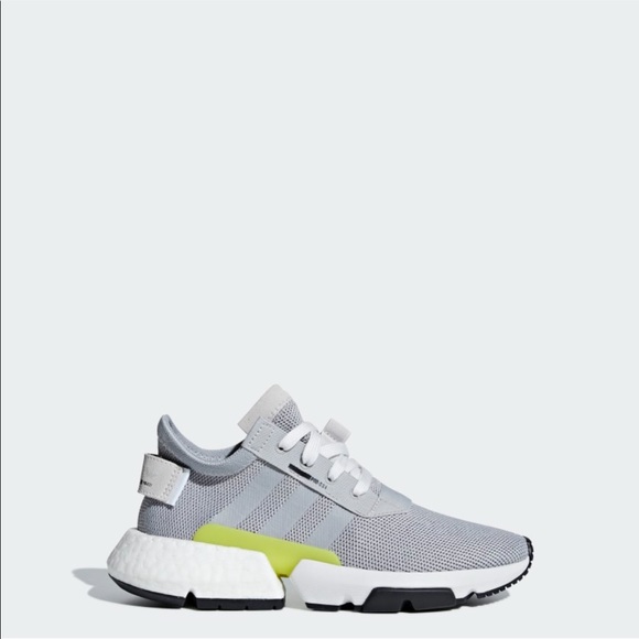 Adidas shoes - Picture 2 of 4